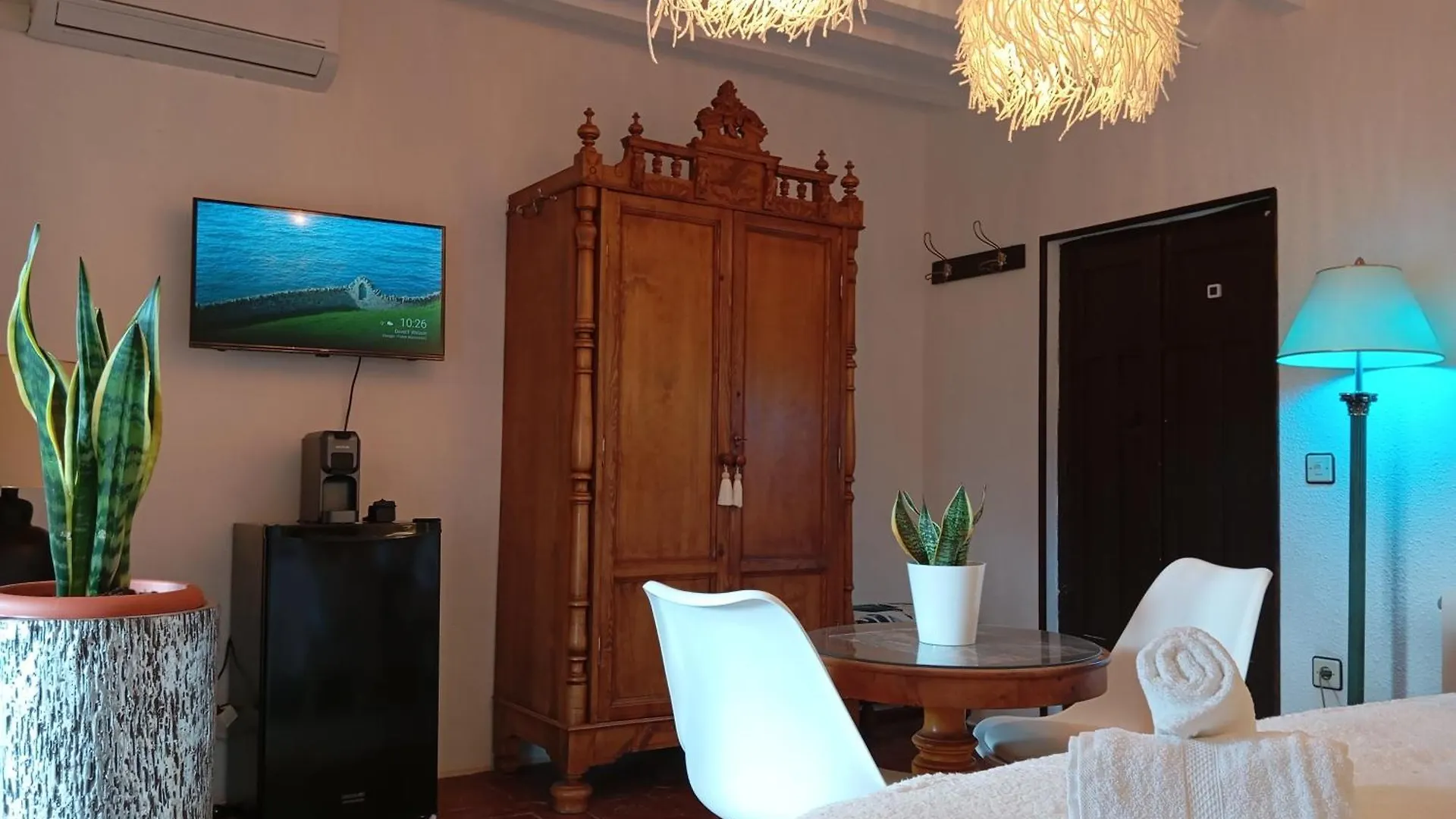 Hostal La Tina Nueva Segura de la Sierra España
